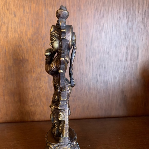 Bronze Krishna Standing on a Lotus Playing the Flute Figurine Brass Statue - Picture 9 of 9